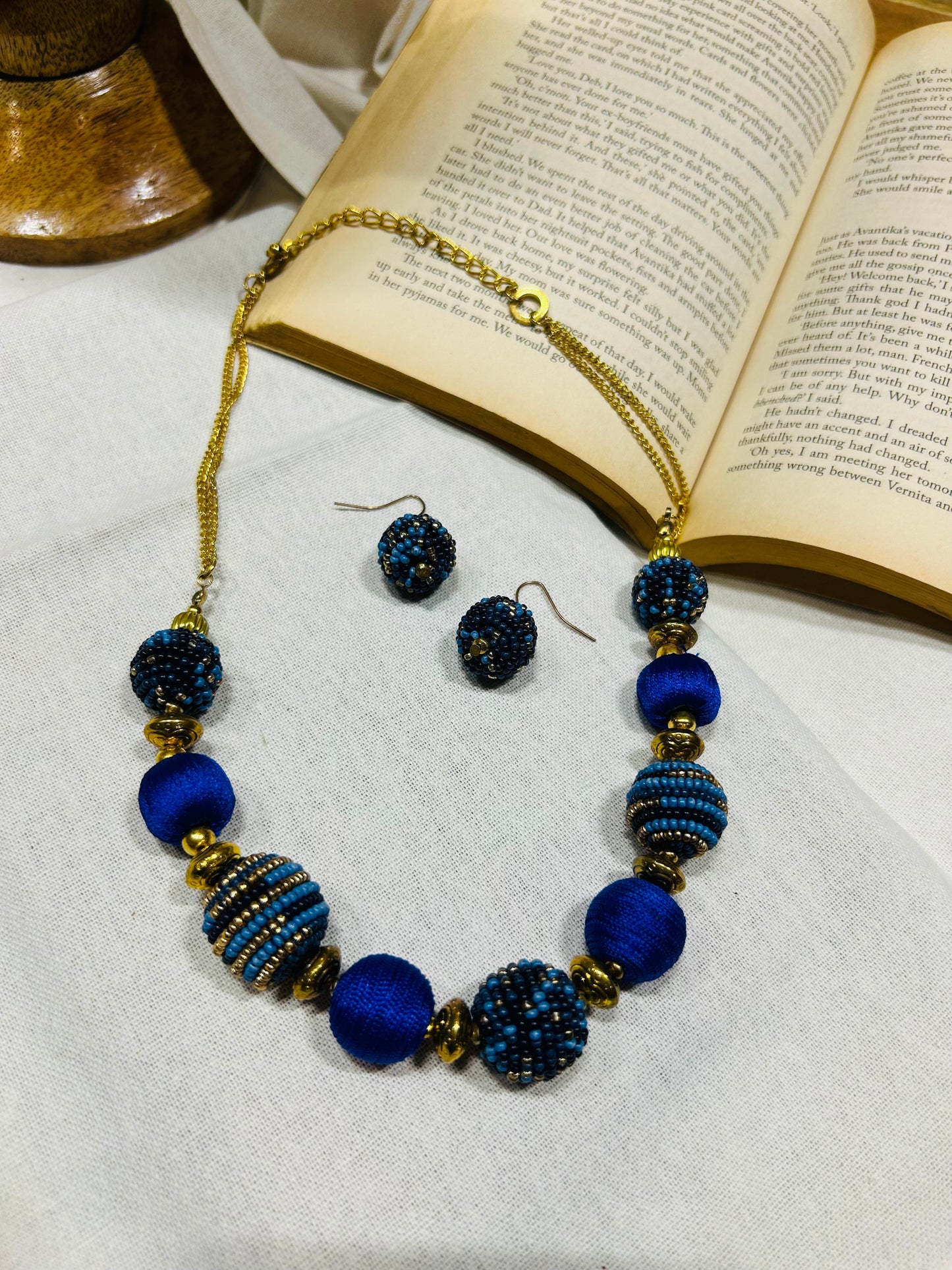 Blue Beaded Necklace set Guiyaa Jewels