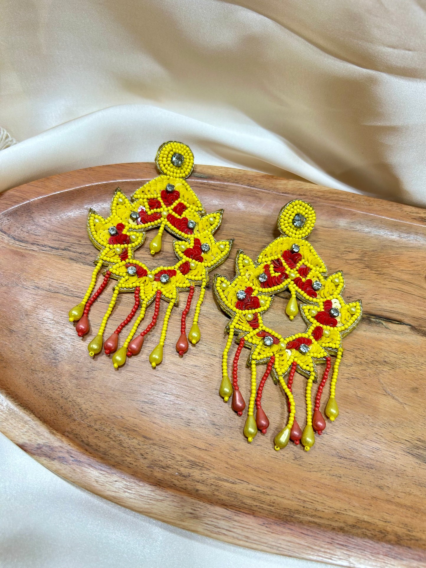 Floral Vibrant Earrings - Garud Wear