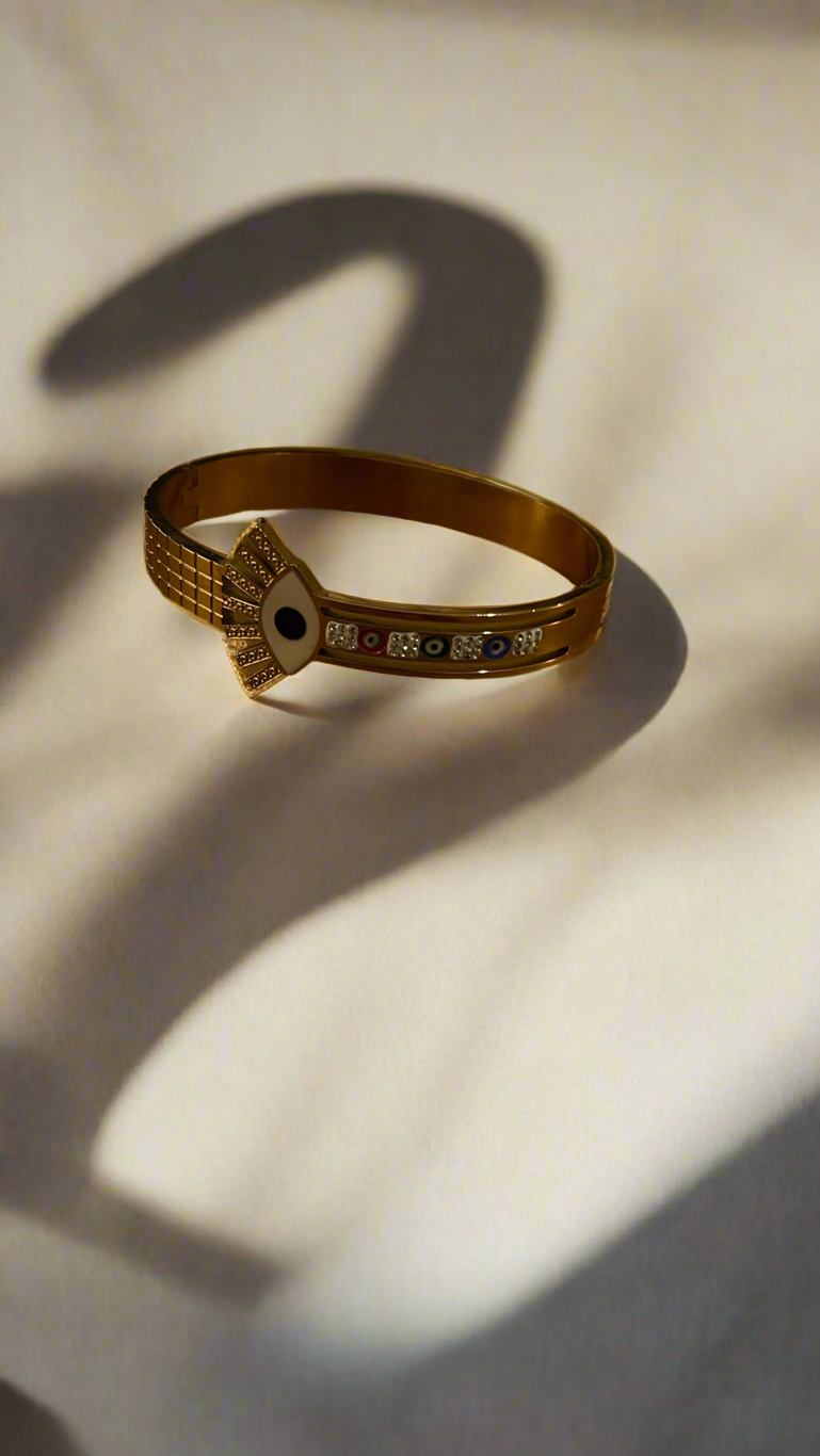 The evil eye bracelet Garud Wear
