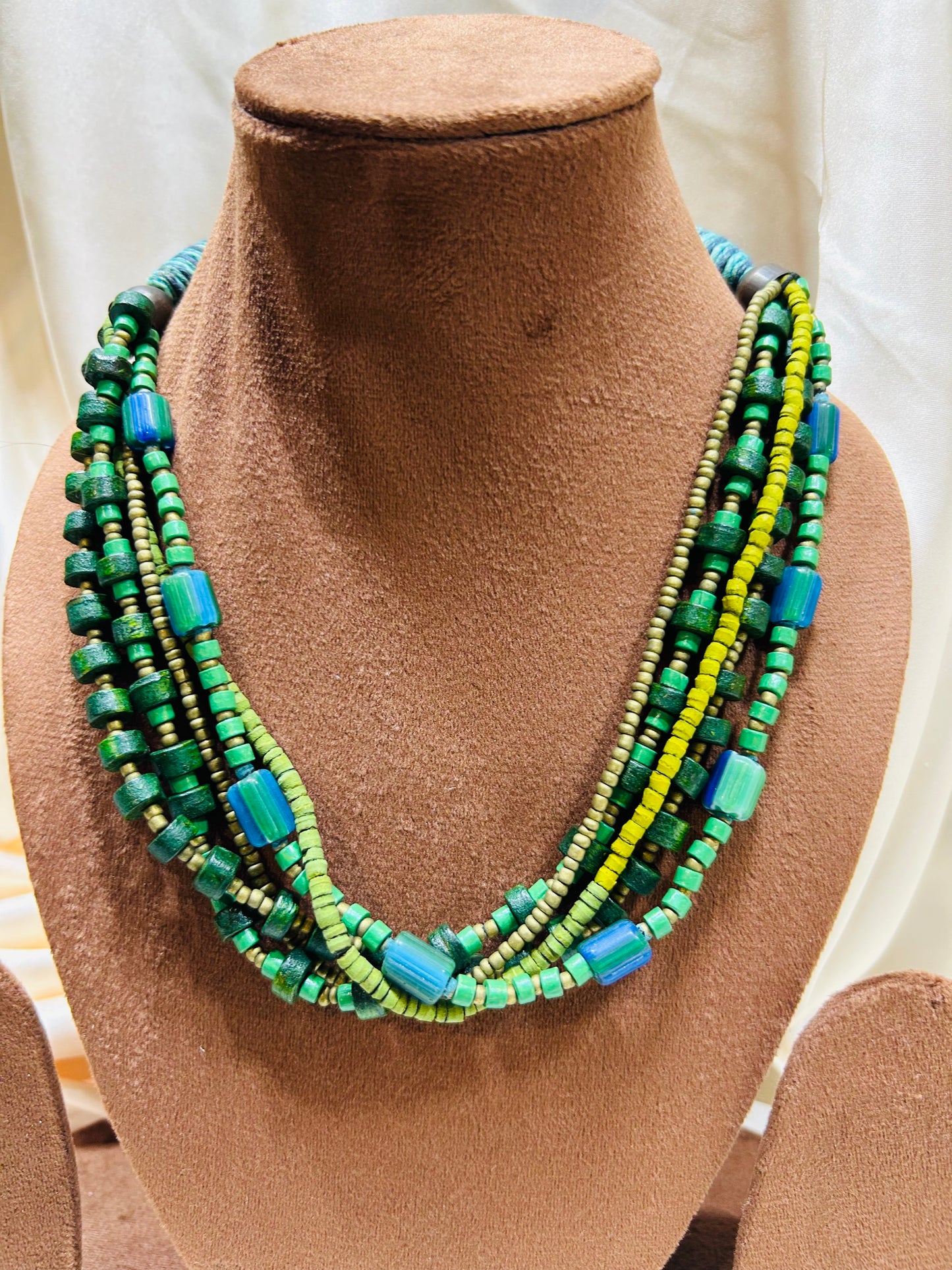 Wooden Green Necklace - Garud Wear