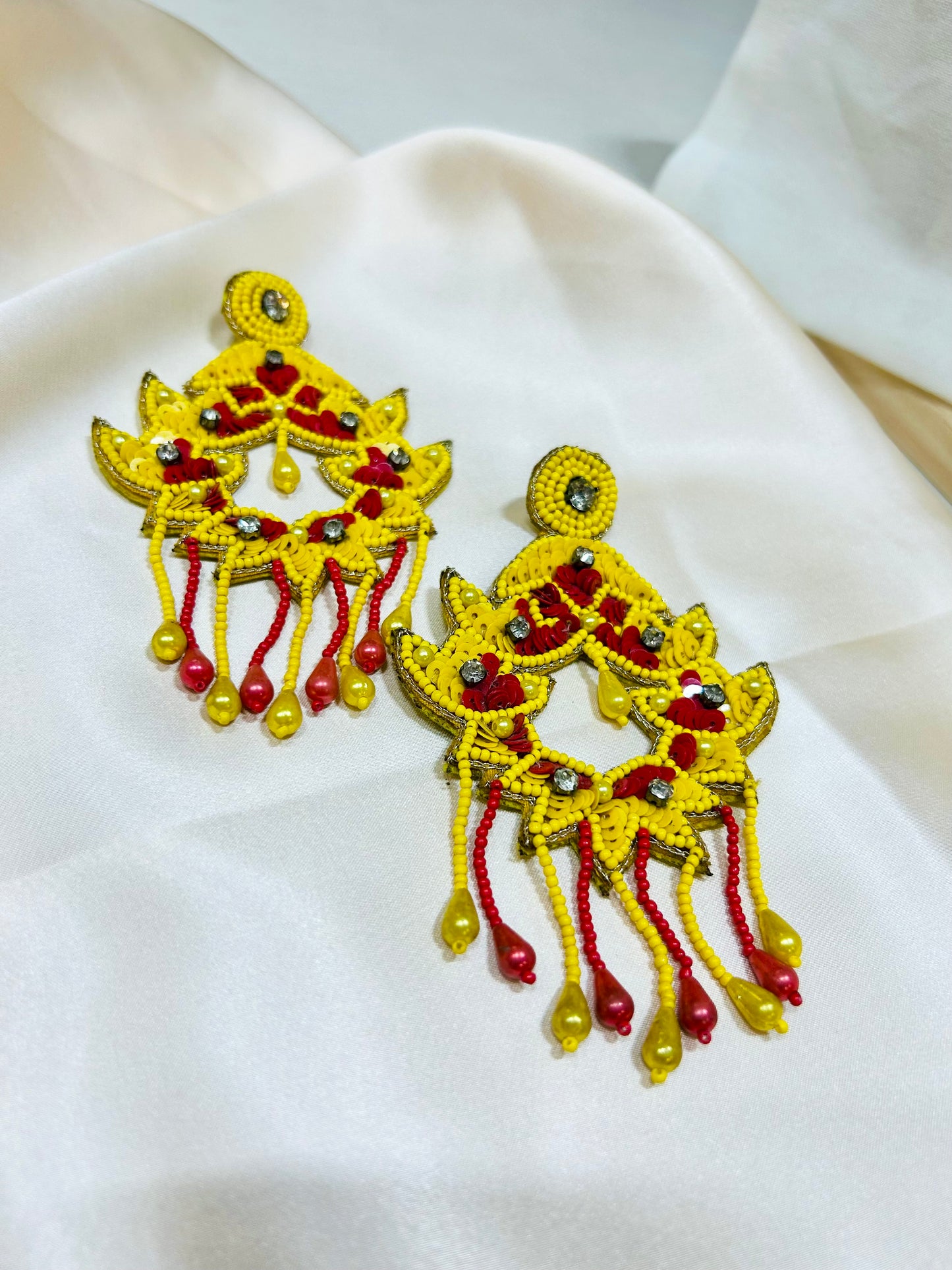 Floral Vibrant Earrings - Garud Wear