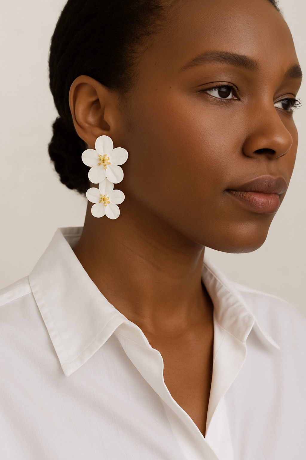 White Flowers Drop Garud Wear