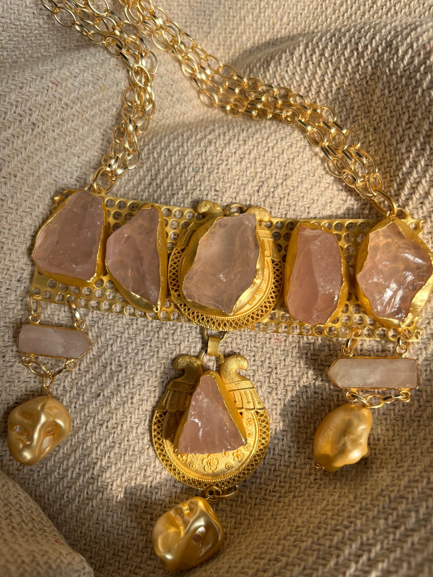 StoneSculpt Elegance Guiyaa Jewels