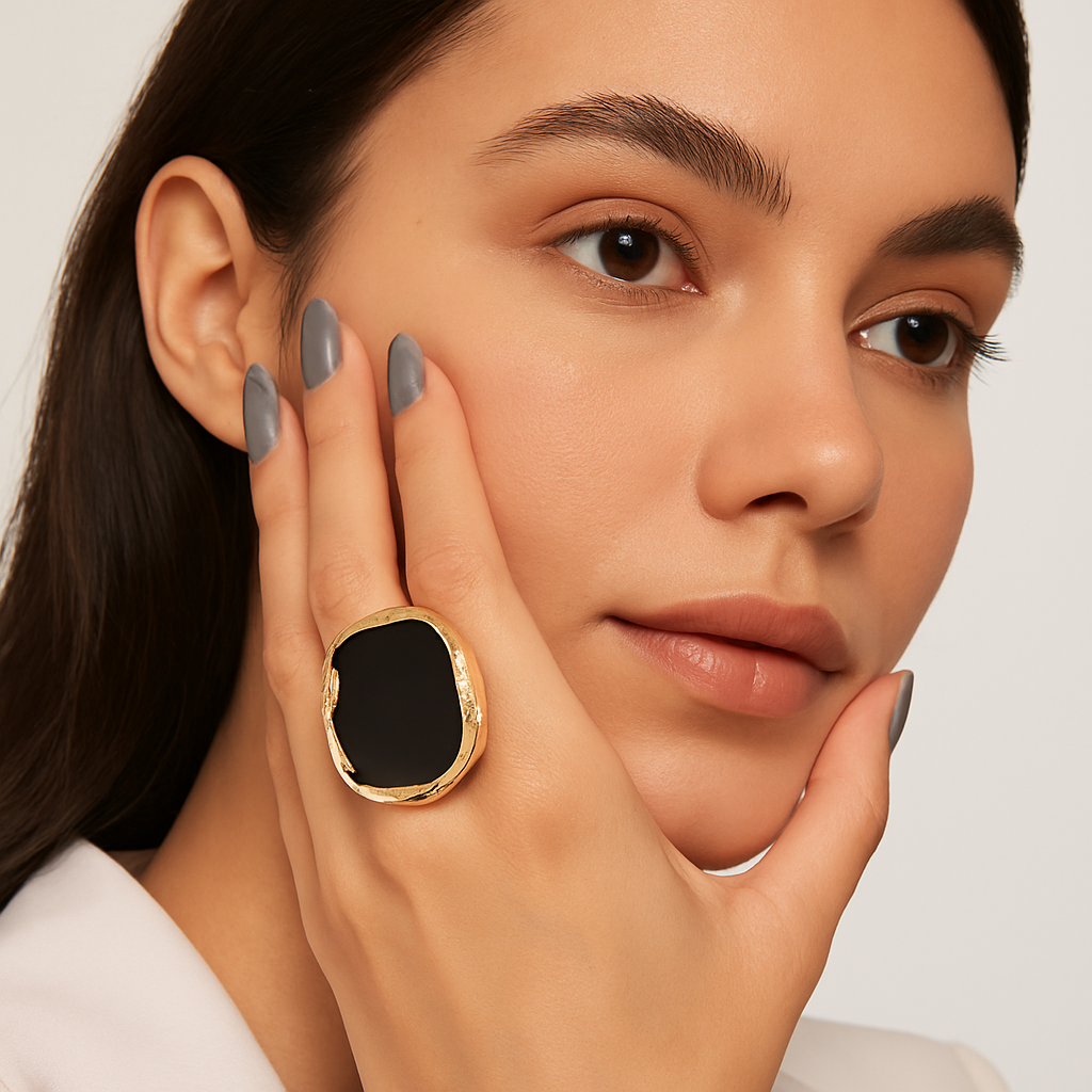 Midnight Elegance Ring Garud Wear