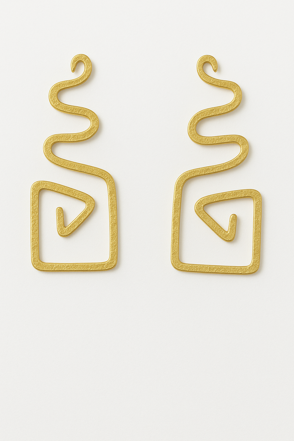 Elegant Spiral Glow Earrings Garud Wear