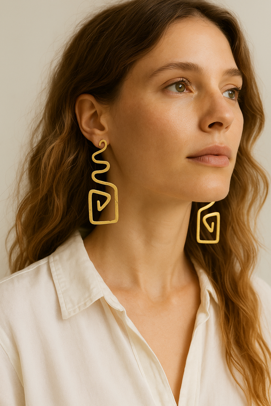Elegant Spiral Glow Earrings Garud Wear