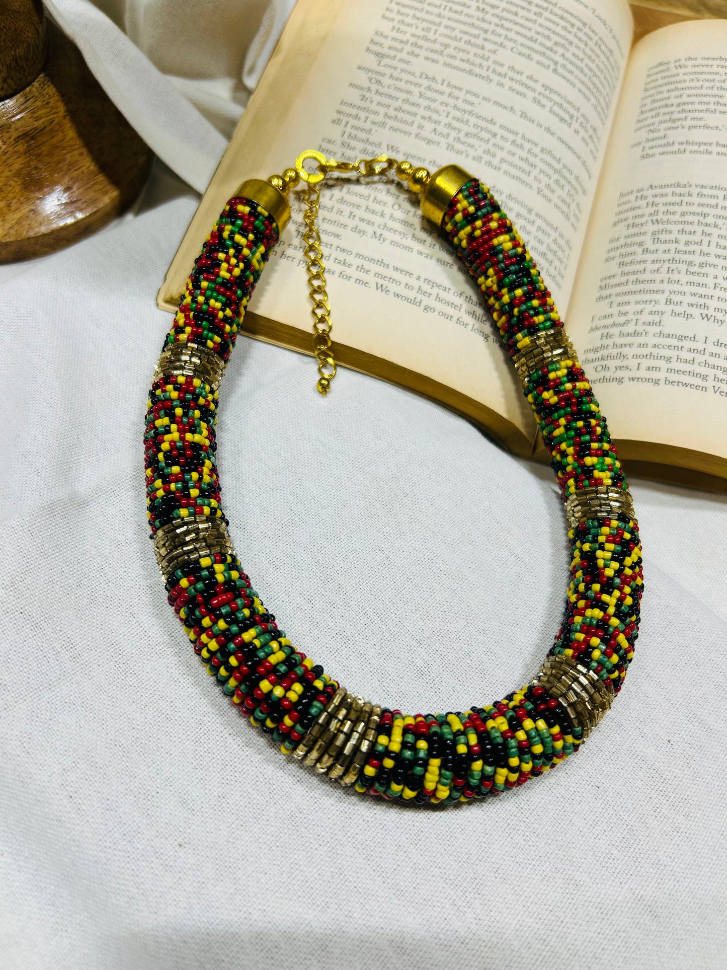 Multi color Necklace Guiyaa Jewels