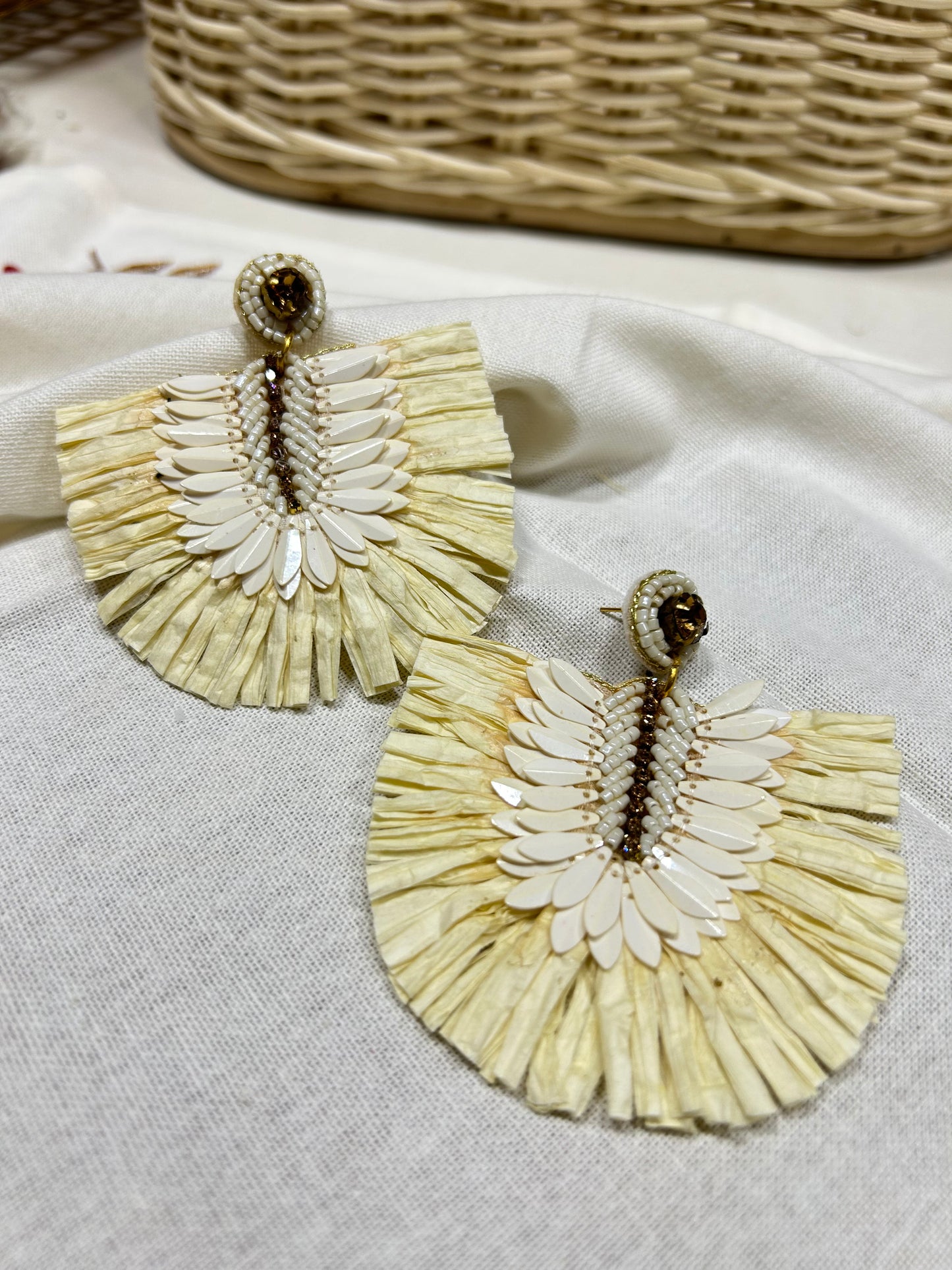 Raffia Delighted Earrings - Garud Wear