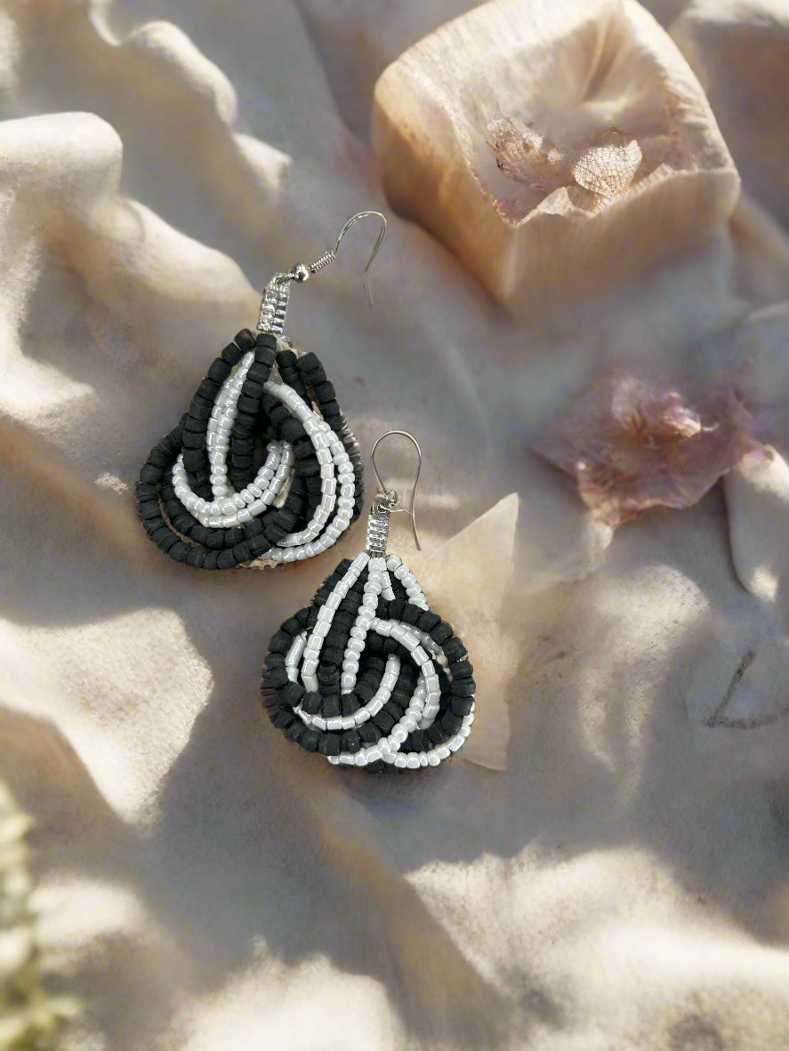 Black & White Twisted Earrings - Garud Wear