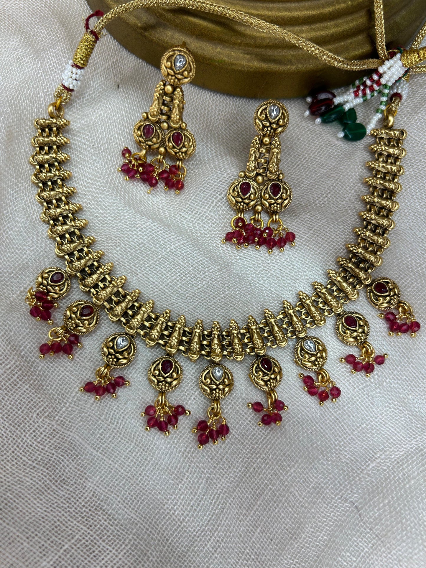 Aradhya Set Guiyaa Jewels