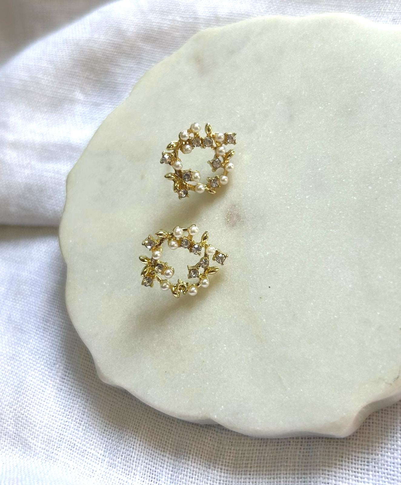 Timeless Round Gems - Garud Wear