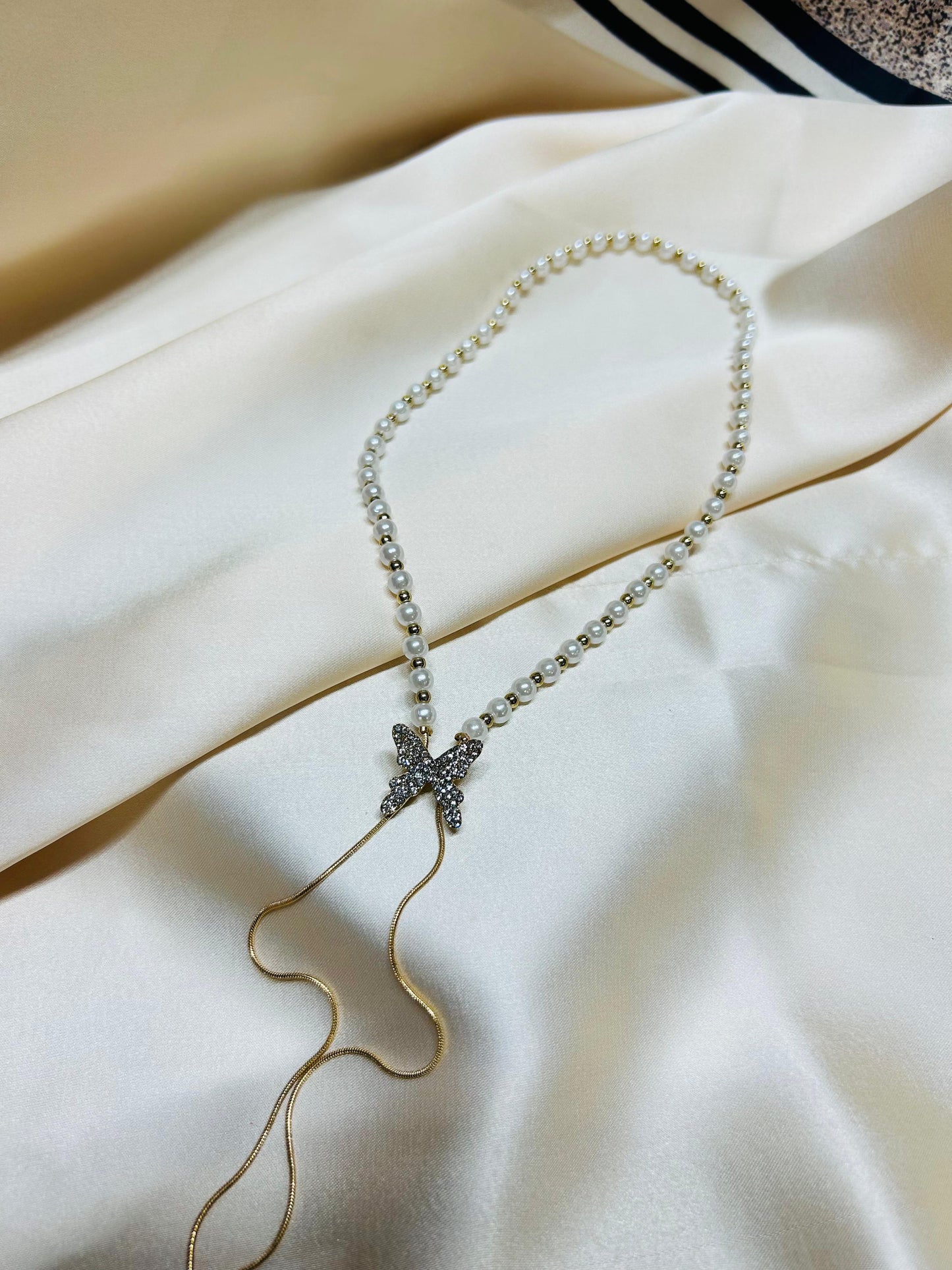 Butterfly Grace Pendent Garud Wear