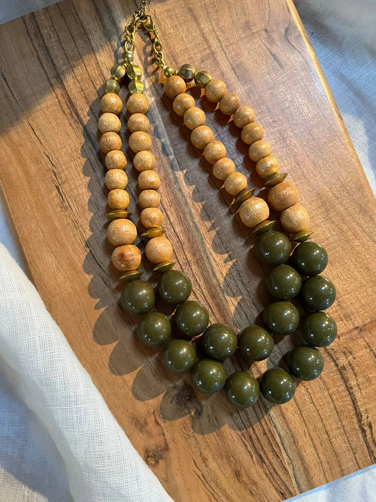 Forest Elegance Strand Guiyaajewels