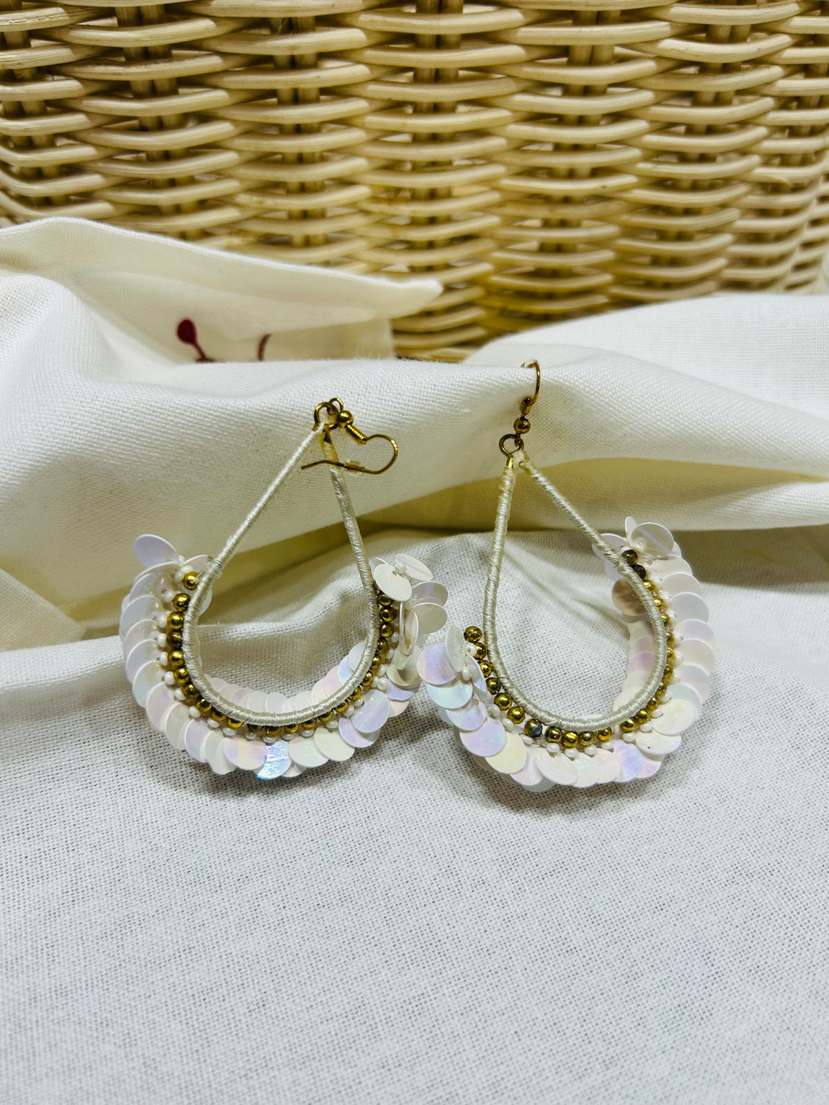 White Dazzle Teardrop Earrings - Garud Wear