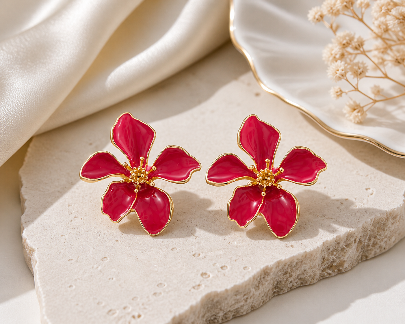 Elegant Red Flower Earrings Garud Wear