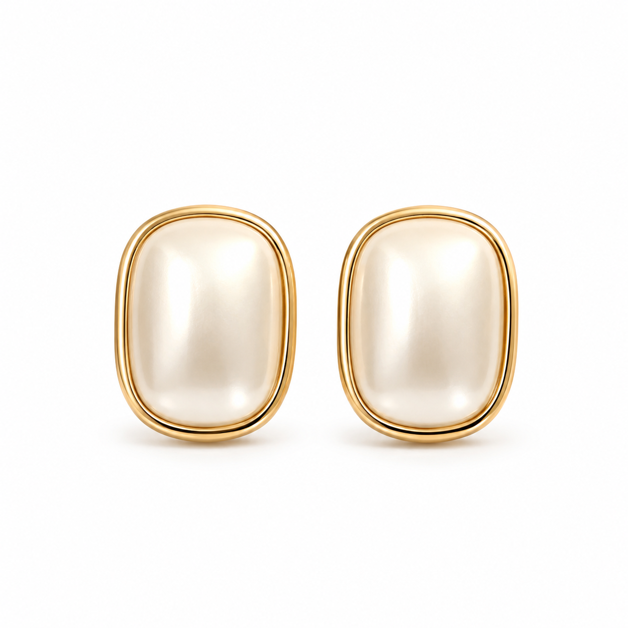 Timeless white elegance Garud Wear
