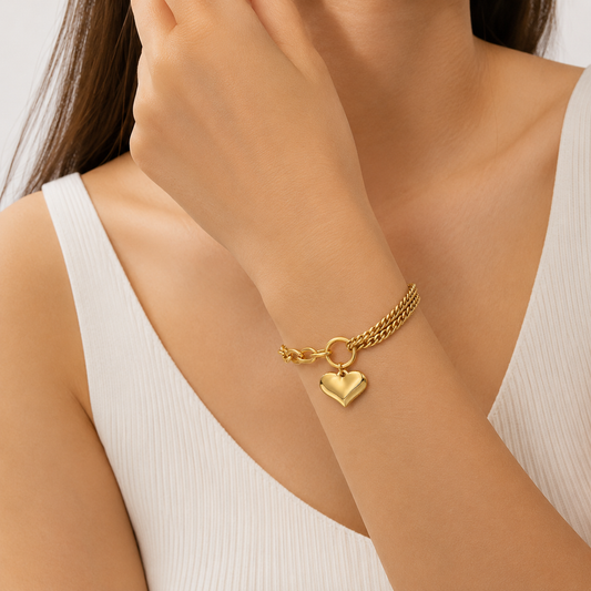 Delicate heart charm bracelet Garud Wear
