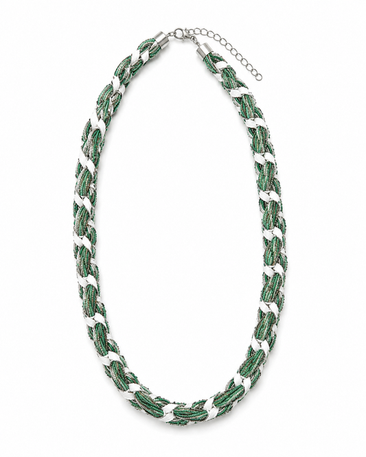 Elegant green necklace Garud Wear