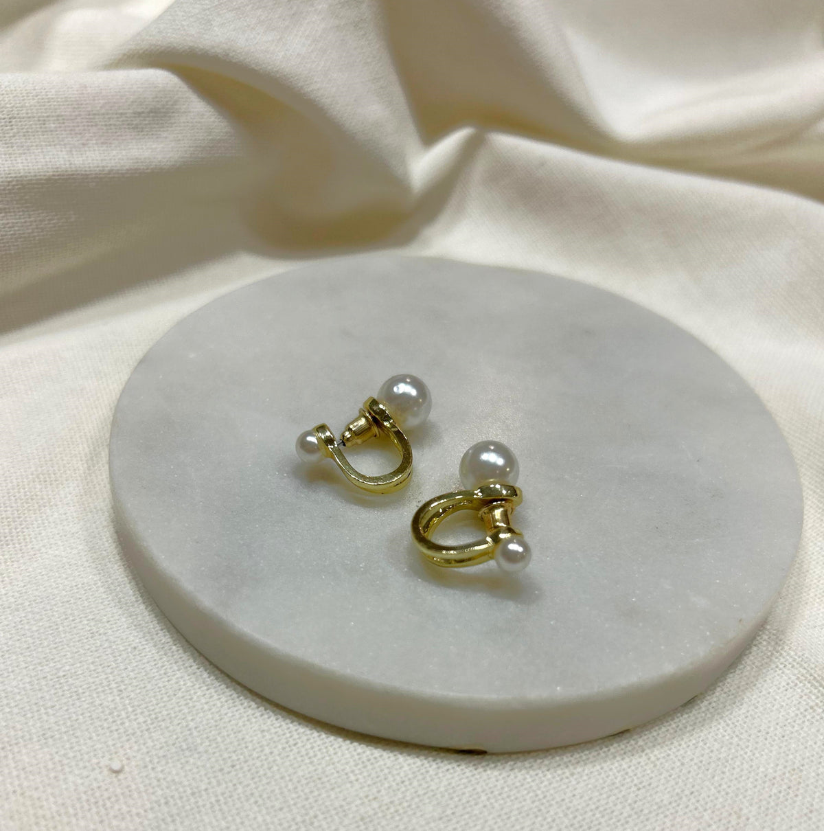 Graceful Pearl Earrings - Garud Wear