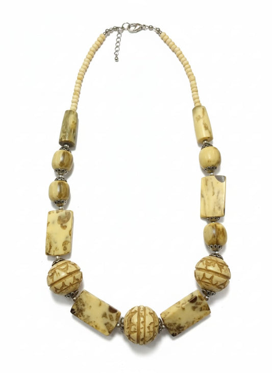 BoneCraft Off-White Handmade Necklace Garud Wear