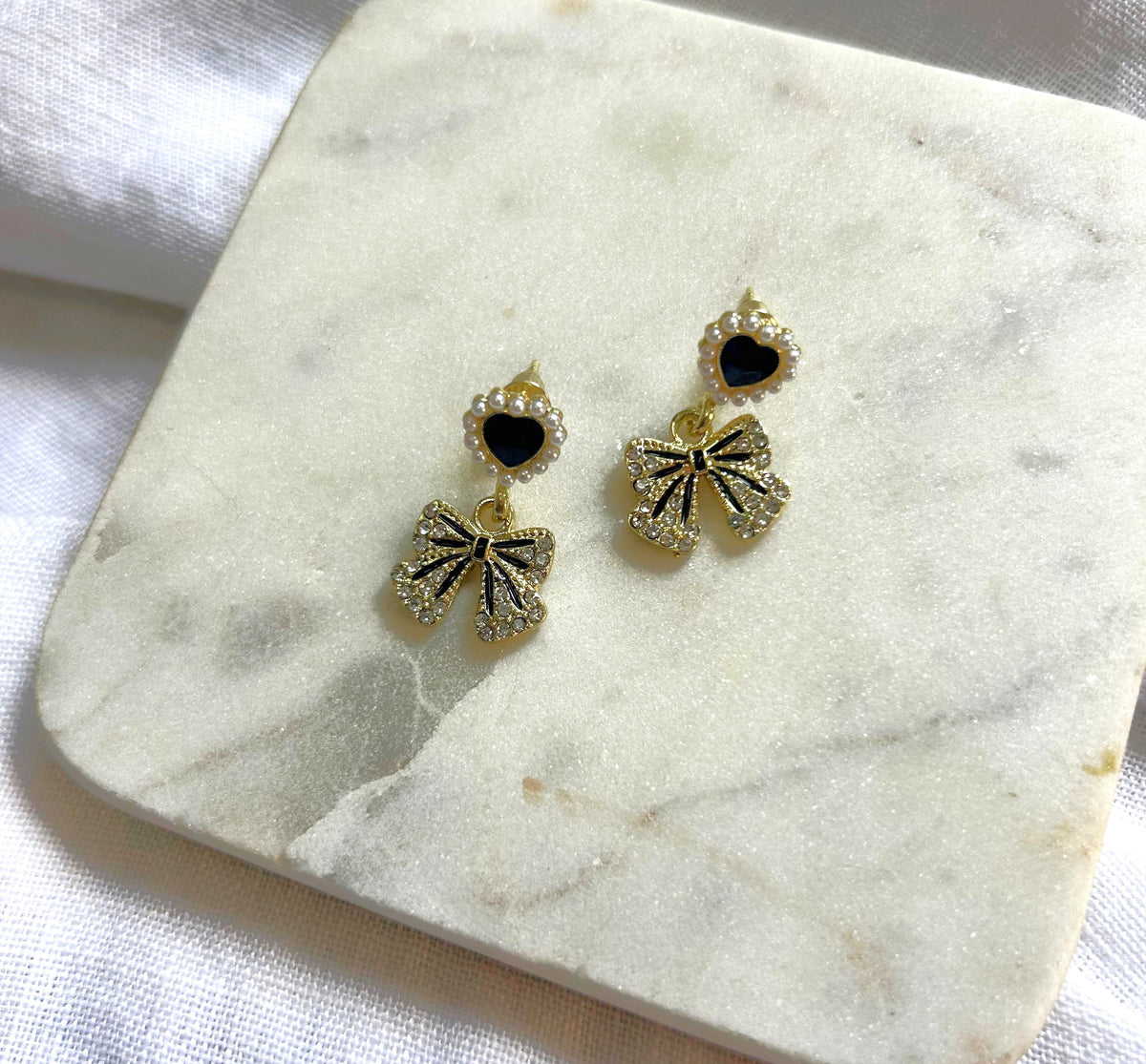 Graceful Bow Dangles - Garud Wear